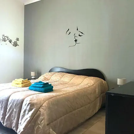 Apartment Between Sea And Mountain
