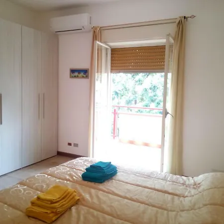 Between Sea And Mountain Apartment San Giovanni La Punta